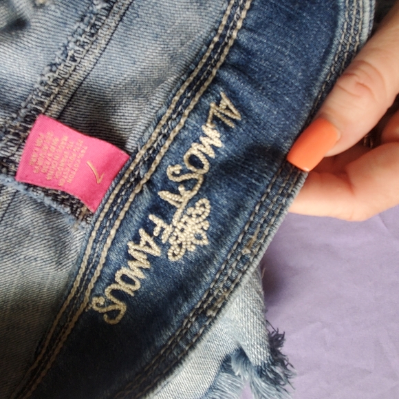 3 Jean Shorts - Picture 14 of 14